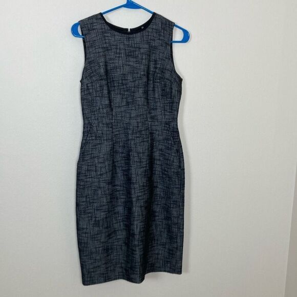 Elie Tahari Sleeveless Dress Style NN00K609‎ Size 2 - Picture 1 of 13